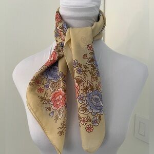 VINTAGE Square Floral Scarf Made Italy Floral Pattern Cottagecore Neck Scarf
